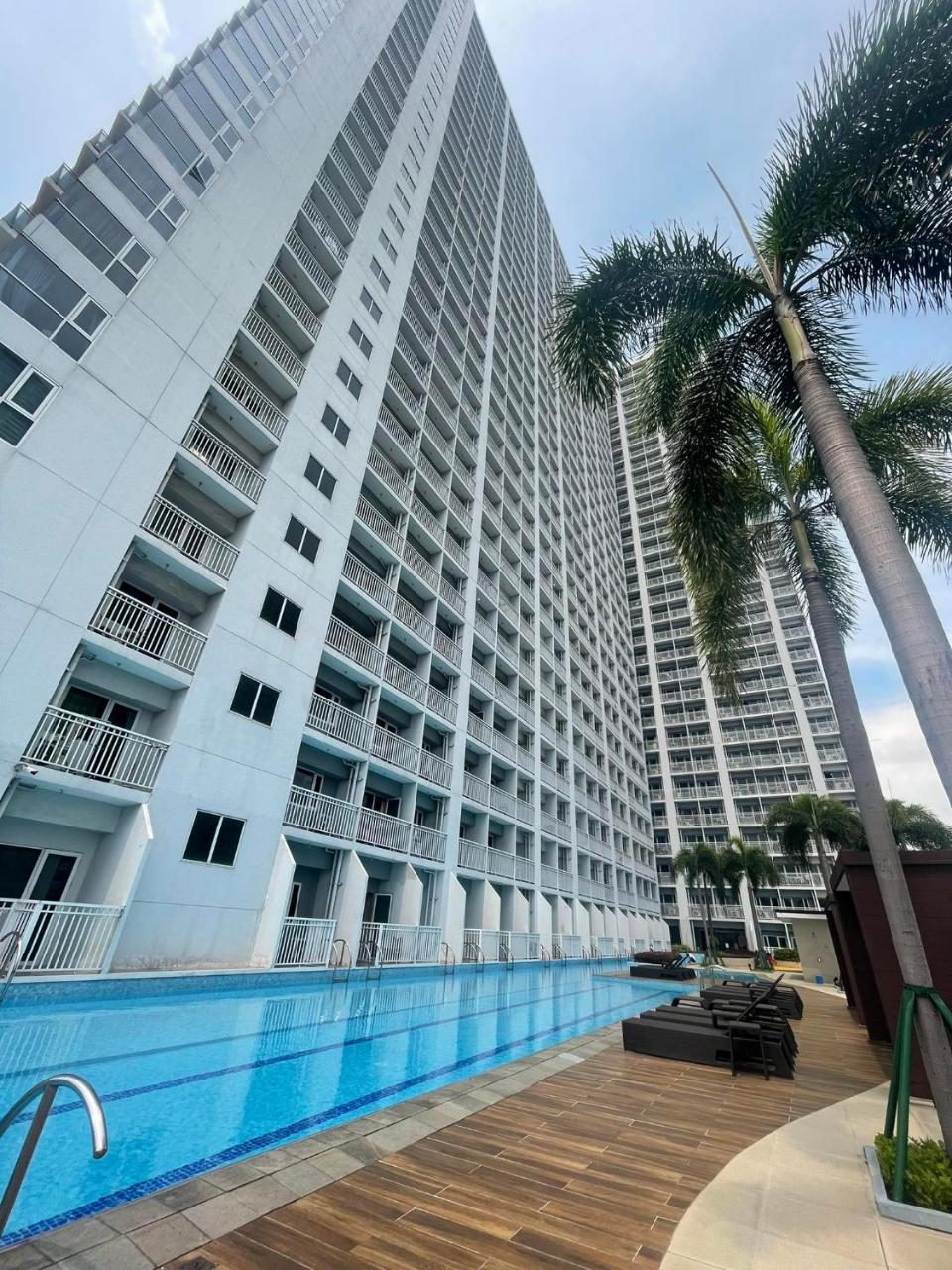 Smdc Breeze Residence — 4-Star Luxury Hotel in Manila, Philippines