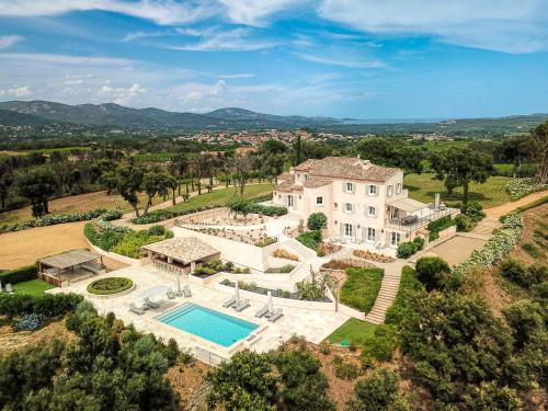 Beautiful Provencal Mas in the Golfe de Saint Tropez in Cogolin, France