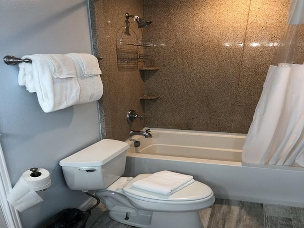Beachgate CondoSuites and Oceanfront Resort - photo 132