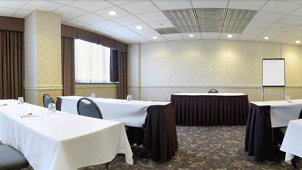 Holiday Inn Secaucus - photo 29