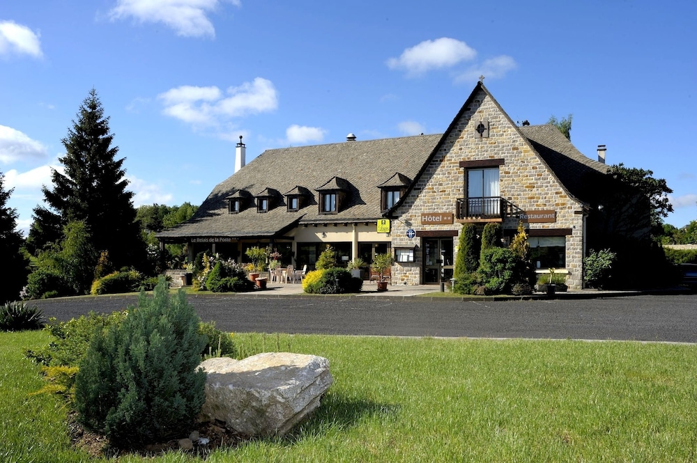 Le Relais de la Poste — hotel in Neuveglise