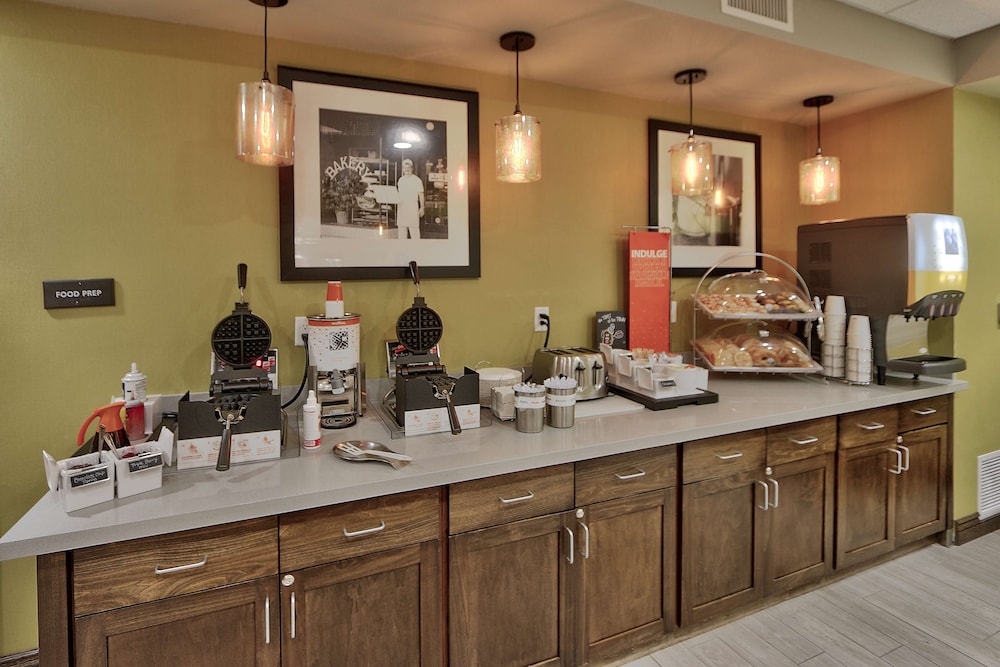 Hampton Inn & Suites Las Cruces I 10 - photo 56