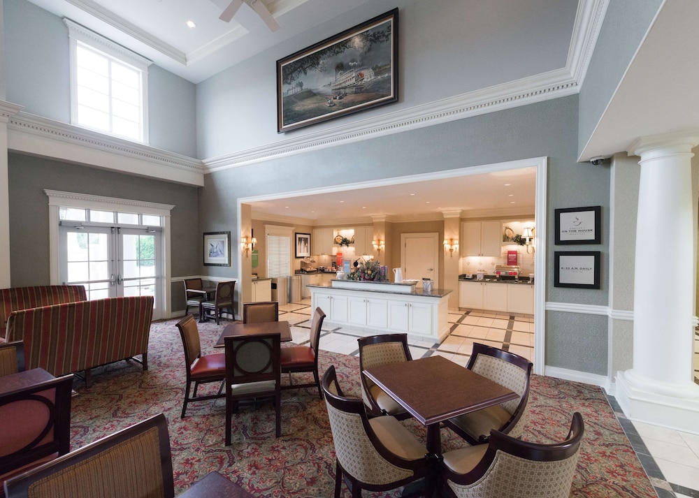Hampton Inn & Suites Vicksburg - photo 75
