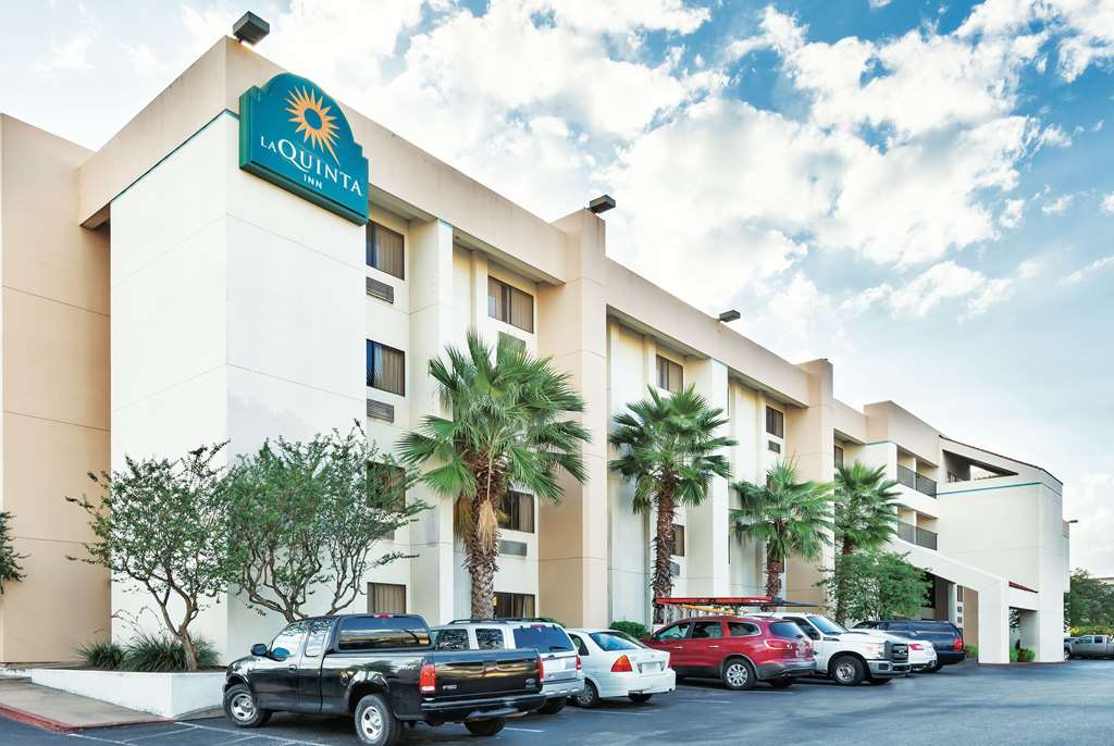La Quinta Inn by Wyndham Austin North - featured photo
