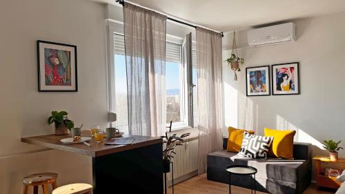 Studio apartman Siget II — 4-Star Luxury Hotel in Zagreb, Croatia