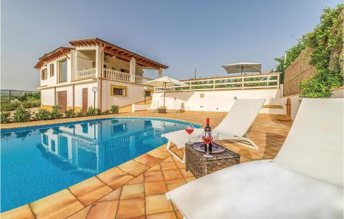 La Casa Sul Lago — 4-Star Luxury Hotel in Sambuca Di Sicilia, Italy