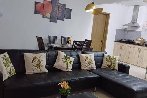 Le Manguiers Summer Vacation Private Apartment Near The Beach Flic En Flac — 4-Star Luxury Hotel in Flic En Flac, Mauritius