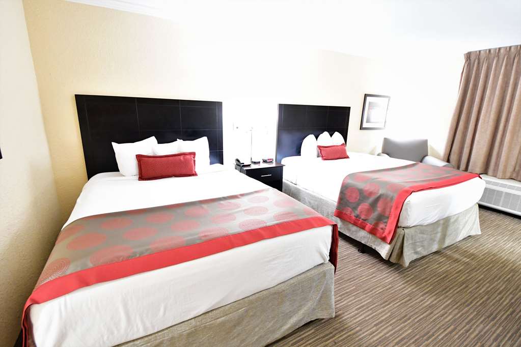 Ramada Hotel & Conference Center by Wyndham Jacksonville - photo 17