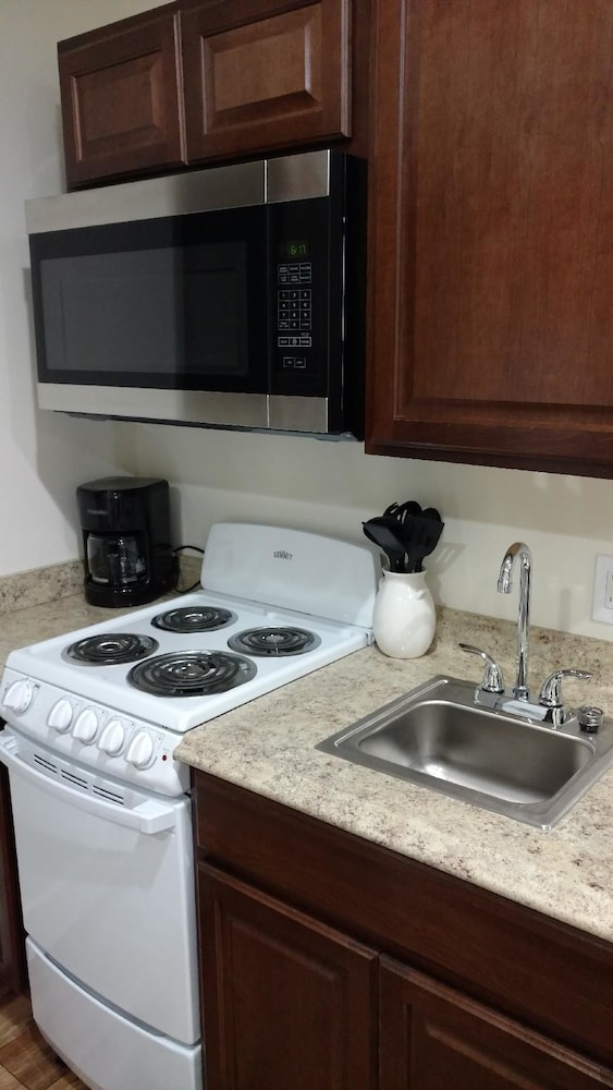 Cattlemen Motel - photo 15