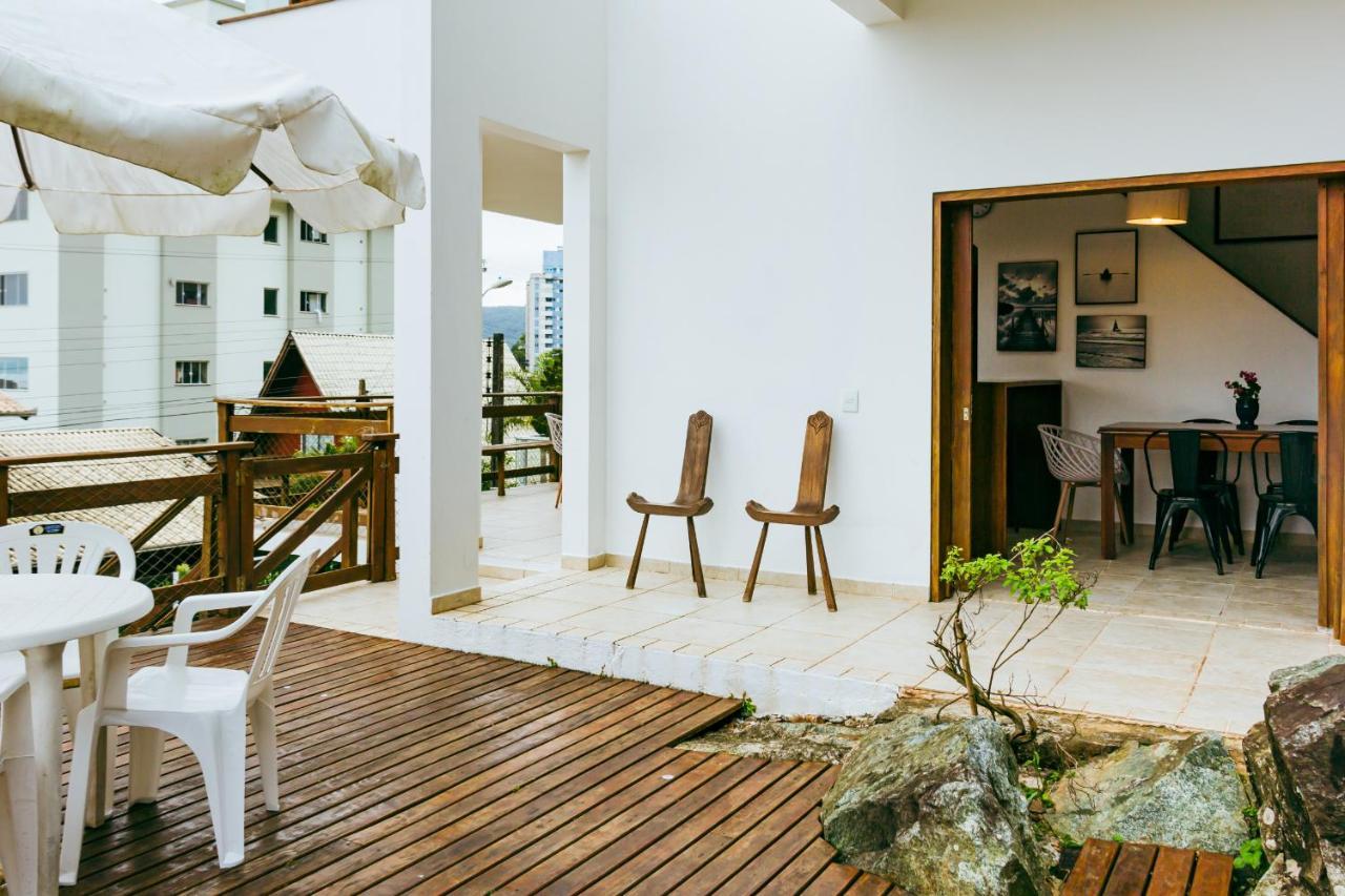 Casa com Vista Mar na Praia do Quilombo FS6338