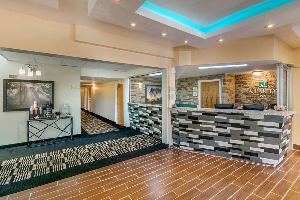 Quality Inn Rawlins I 80 - photo 7