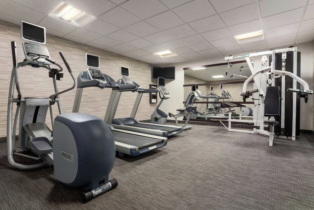 Courtyard by Marriott Springfield - photo 18