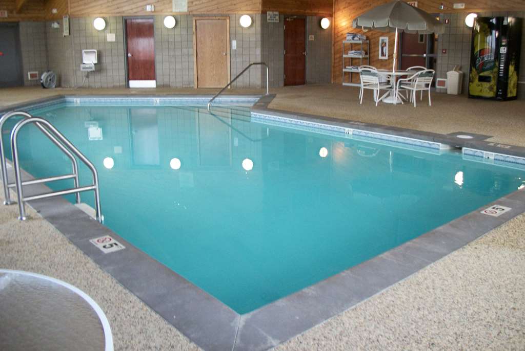 AmericInn by Wyndham Beulah - photo 7