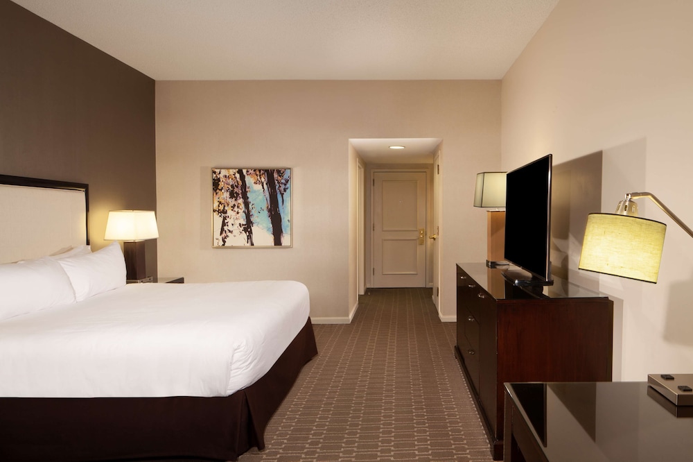 Hilton Alexandria Old Town - photo 20