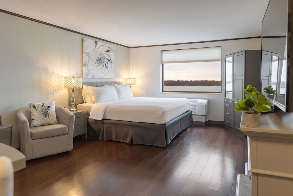 Crowne Plaza Niagara Falls NY Riverside by IHG - photo 34