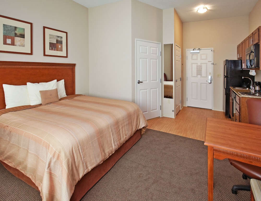 Candlewood Suites Turlock by IHG - photo 6