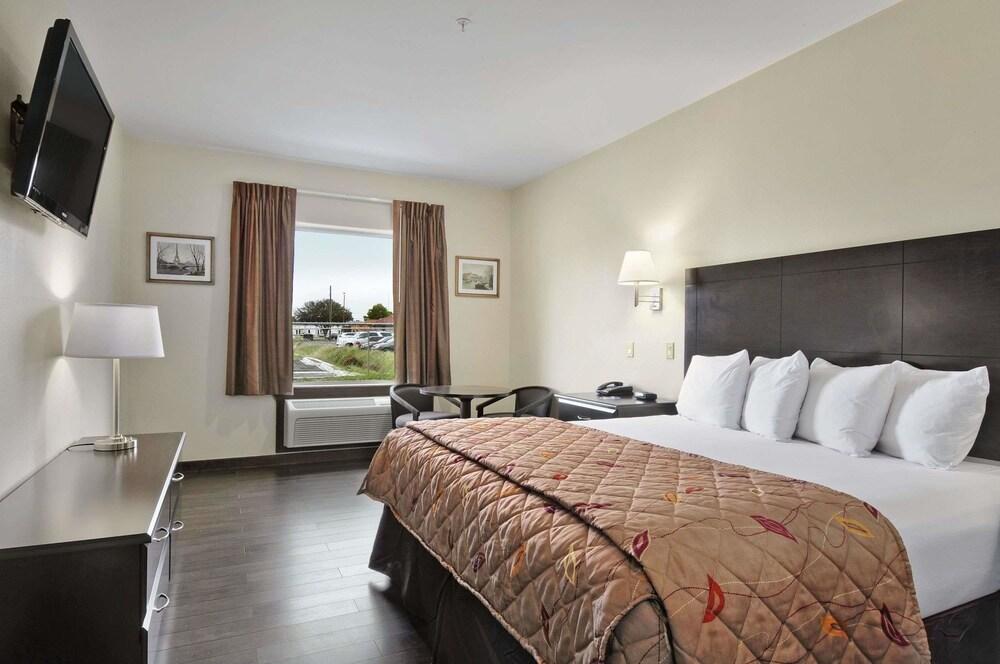 Travelodge Pharr McAllen - photo 5