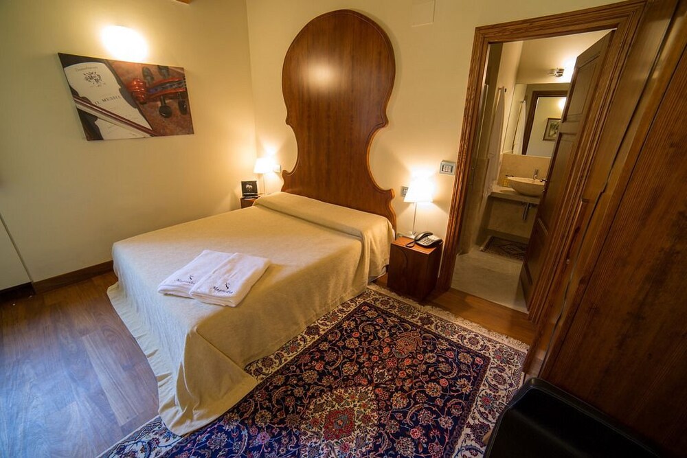 Boutique Hotel Magnolia — Montefiore Dell'aso — photo 3