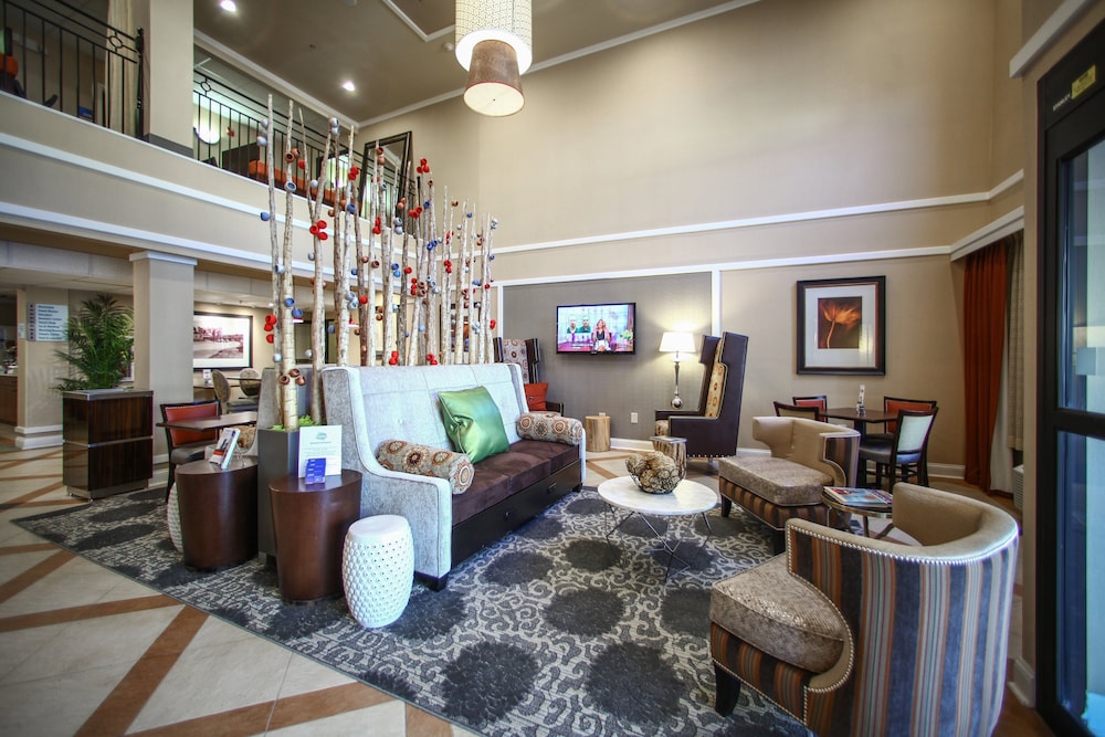 Holiday Inn Express Atlanta Emory University Area by IHG - photo 80