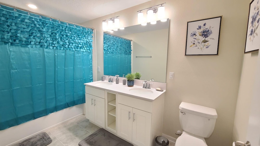 Gorgeous 2Bd Condo Close to Disney Storey Lake Resort 305 3151 Kissimmee - photo 9