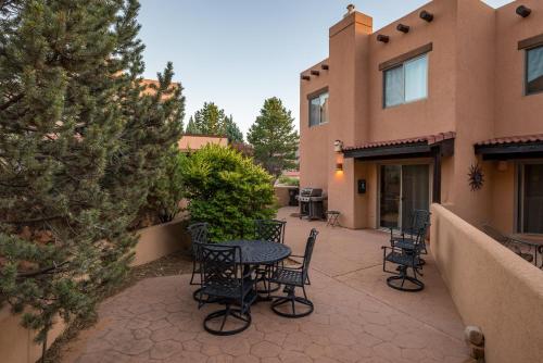3447 E Westwater Drive - carbon neutral hotel in Moab