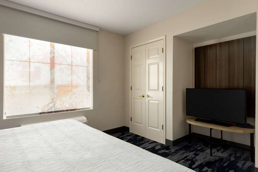 La Quinta Inn & Suites by Wyndham Austin Southwest - photo 10