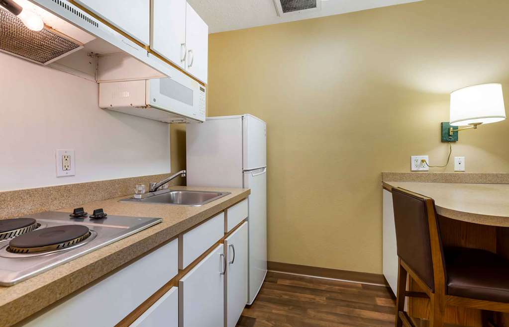Extended Stay America Select Suites Baltimore BWI Airport - photo 20