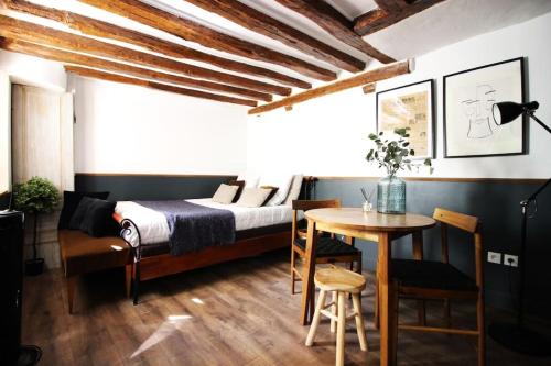 Le Bellifontain Centre in Fontainebleau, France