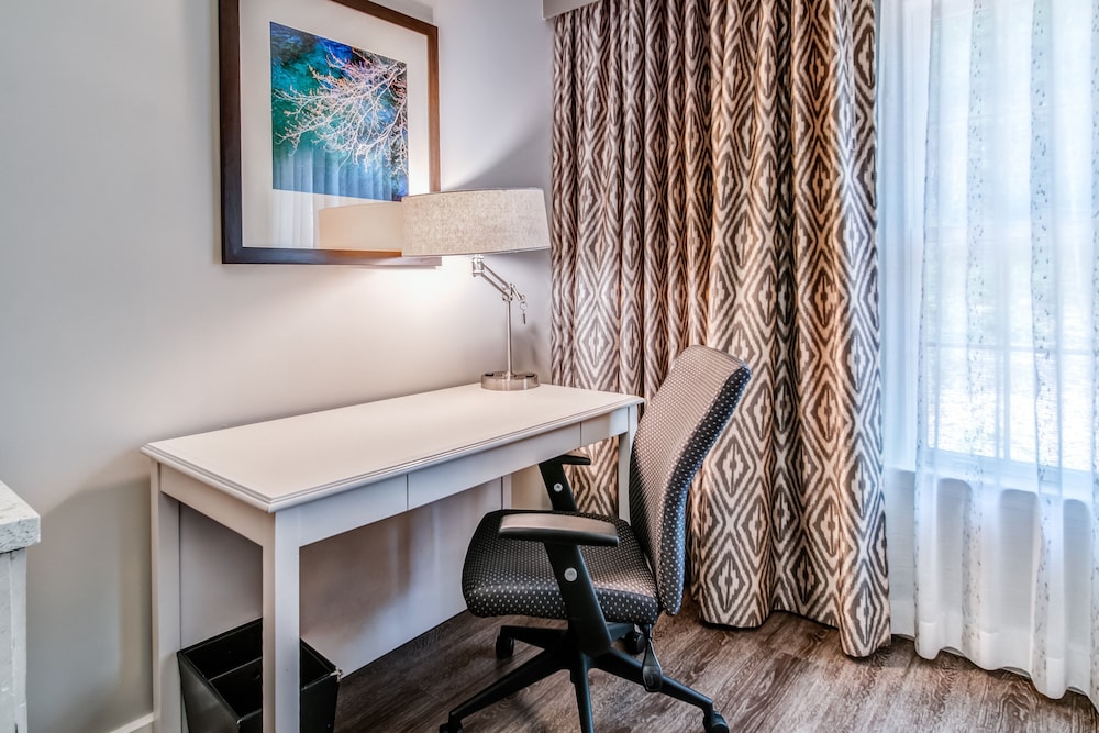 Hotel Indigo Atlanta Vinings by IHG - photo 11