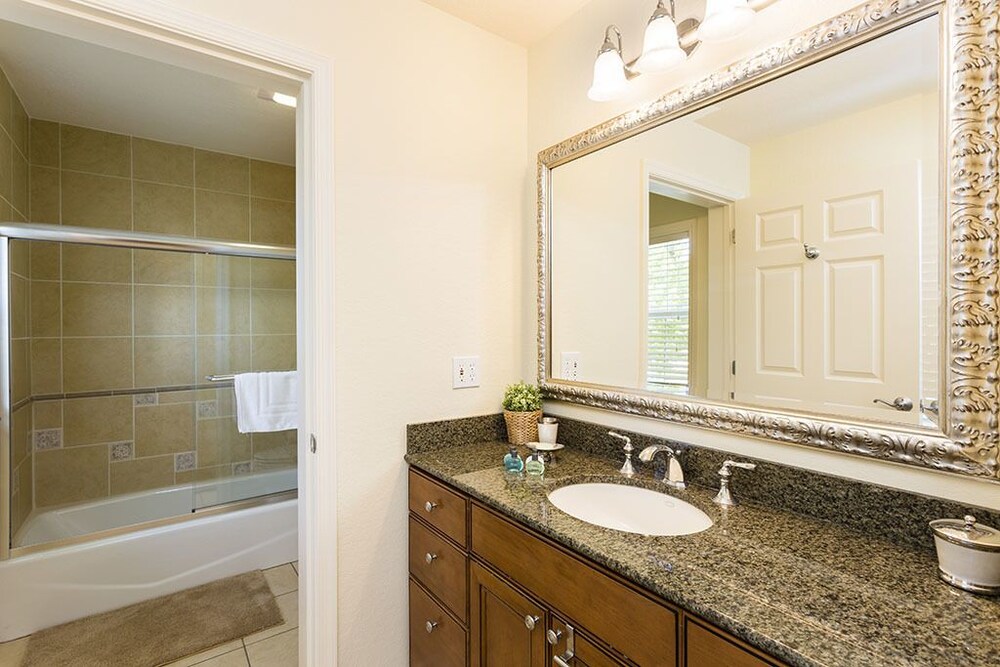Je61750 Reunion Resort 3 Bed 3 Baths Condo - photo 7
