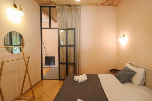 Spacious 1BR Apartment In The Heart of Tbilisi