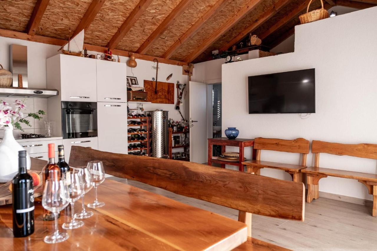 Stunning Gold Apartment with Oasis Pool — 4-Star Luxury Hotel in Solin, Croatia