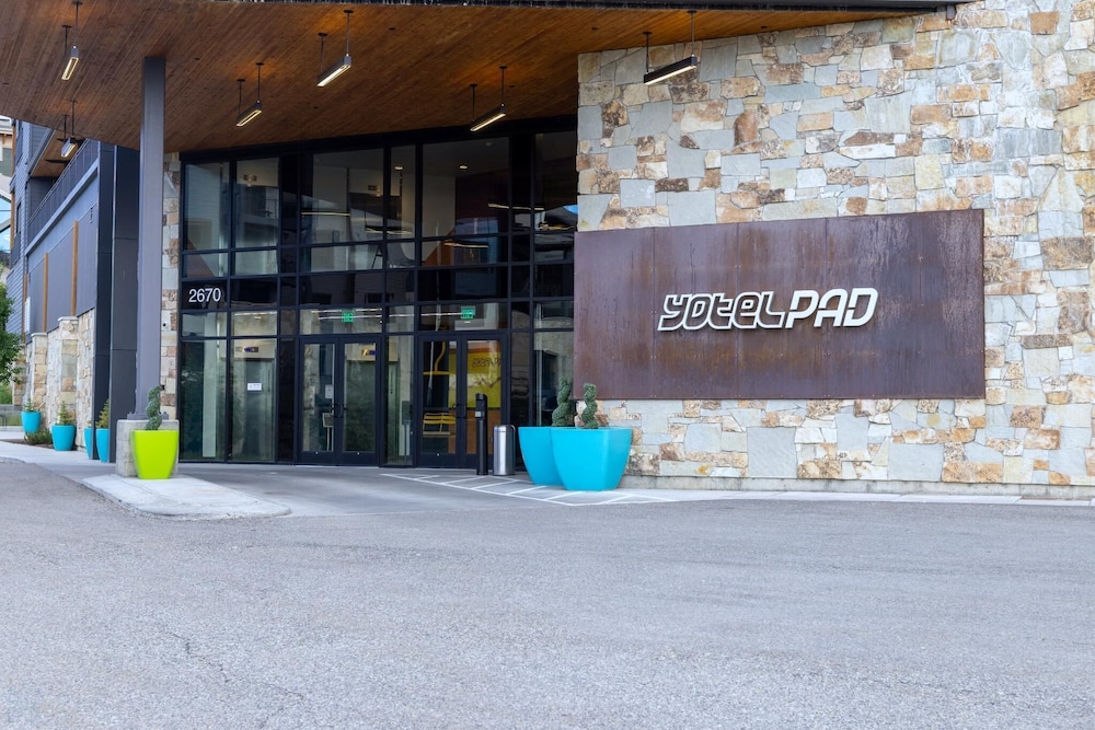 Yotelpad Park City - photo 18