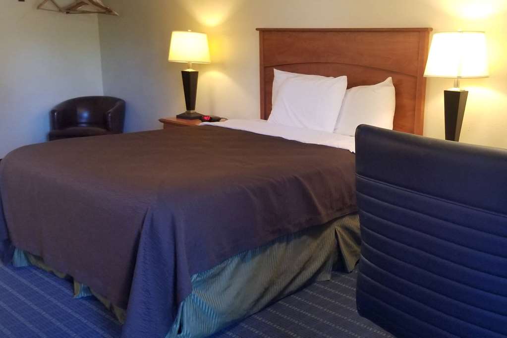 Super 8 by Wyndham Vancouver East - photo 3