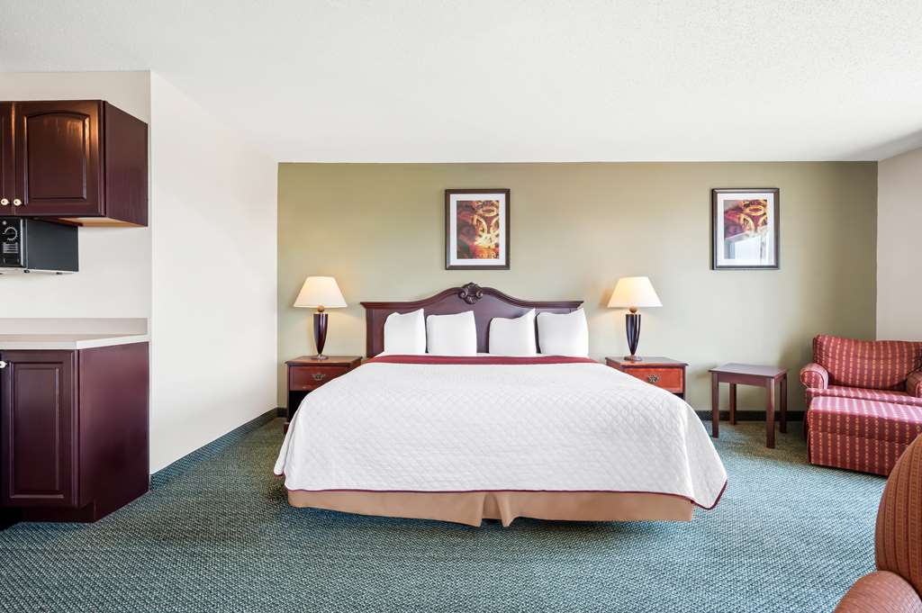 Best Western Annawan Inn - photo 20