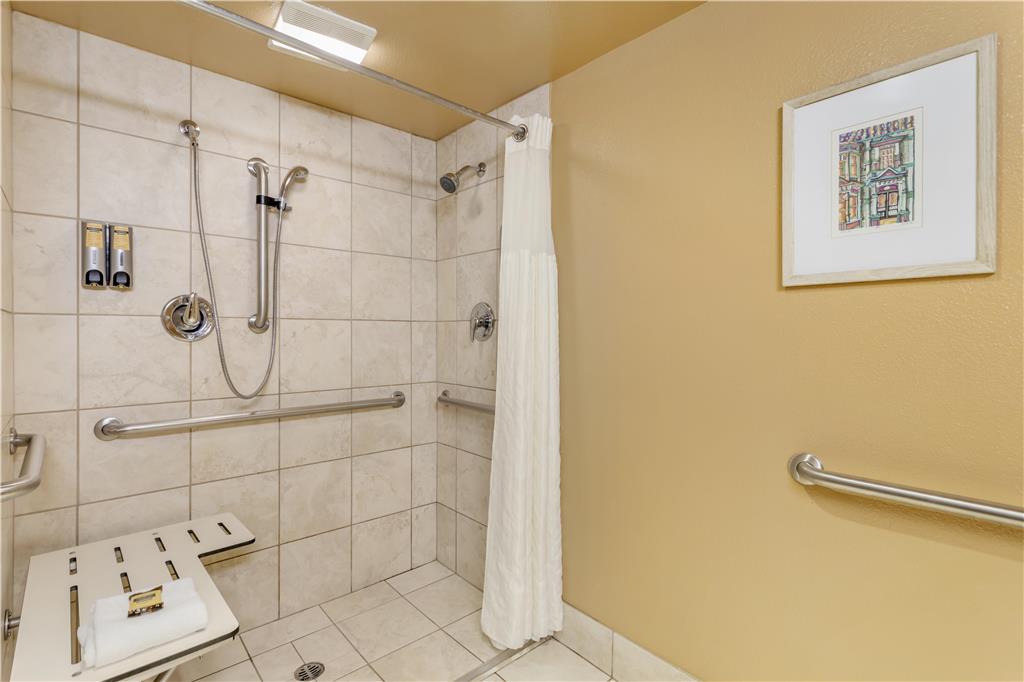 Best Western Plus Garden Court Inn - photo 40