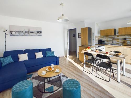 INDIGO T3 avec balcon et 2 places de parking — 4-Star Luxury Hotel in Concarneau, France