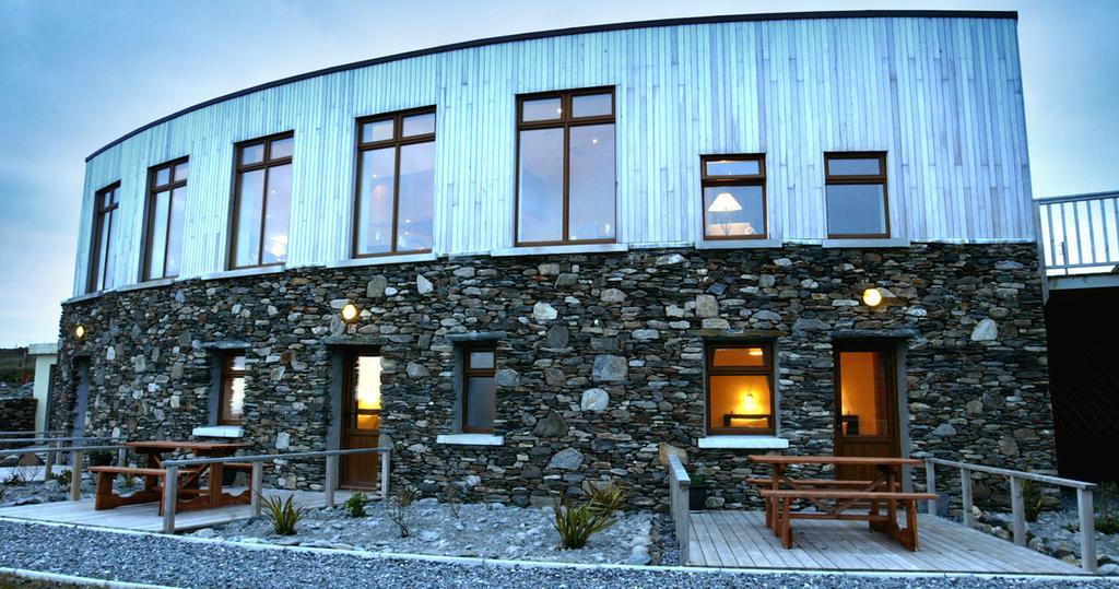 Dolphin Hotel - last minute hotel in Gaillimh