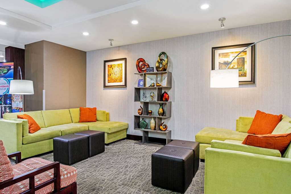 La Quinta Inn & Suites by Wyndham Paducah - photo 8