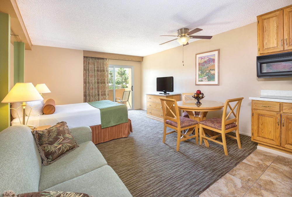 WorldMark Palm Springs Plaza Resort and Spa - photo 9
