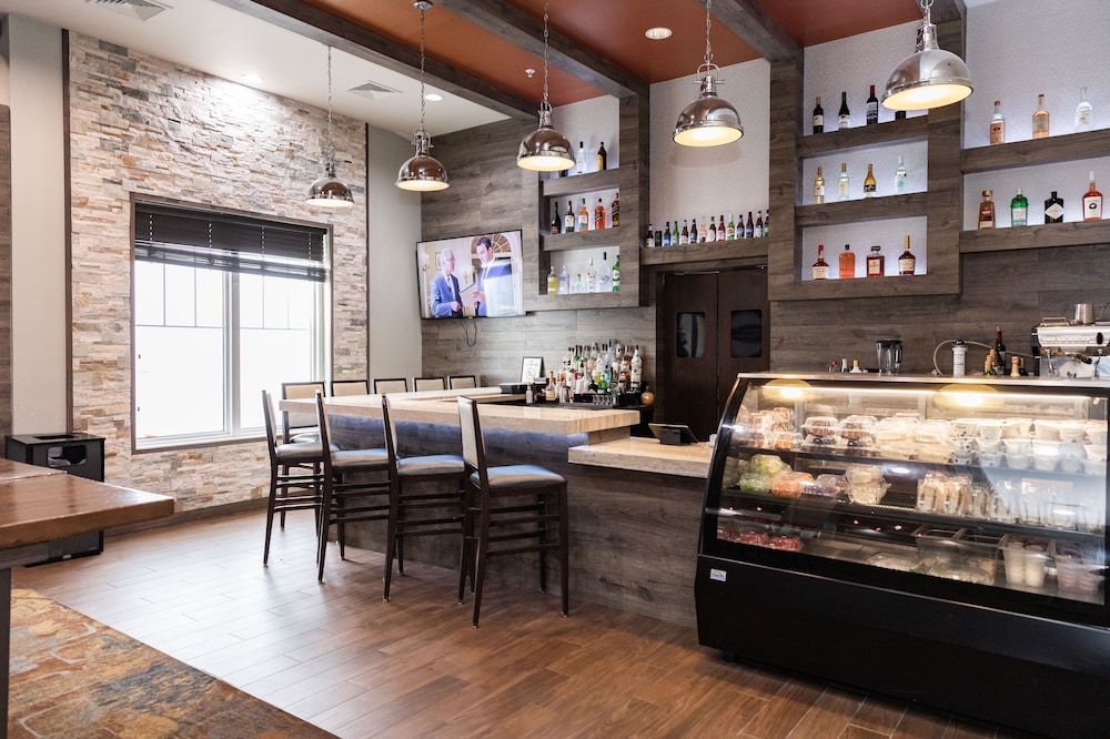 Hampton Inn & Suites Newark Airport Elizabeth - photo 46