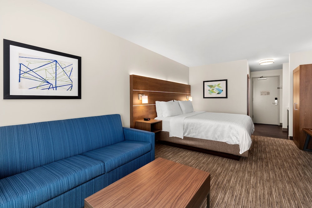 Holiday Inn Express & Suites Sumner Puyallup Area - photo 6