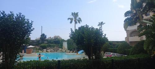 Villa Maupassant 06 Cannes — 4-Star Luxury Hotel in Cannes, France