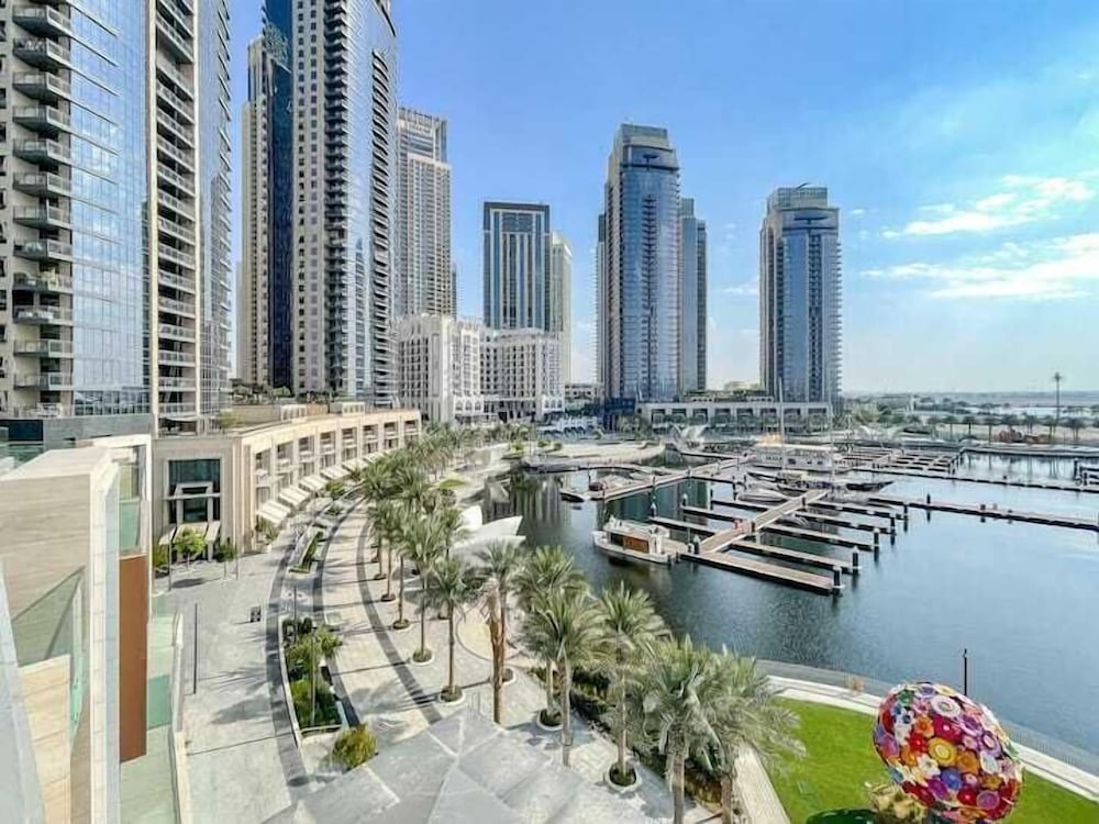 Vogue The Grand Creek Harbour Waterfront living — 4-Star Luxury Hotel in Dubai, United Arab Emirates