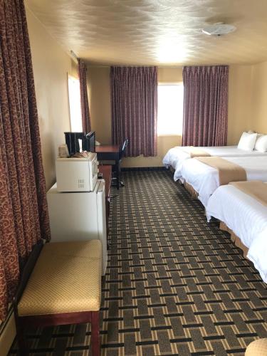 Travelodge By Wyndham Evanston - photo 48