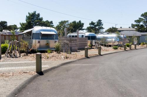 Hart's Camp Airstream Hotel & RV Park - photo 8