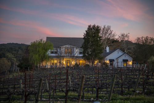 Onx Wines Clark House — 4-Star Luxury Hotel in Templeton, United States