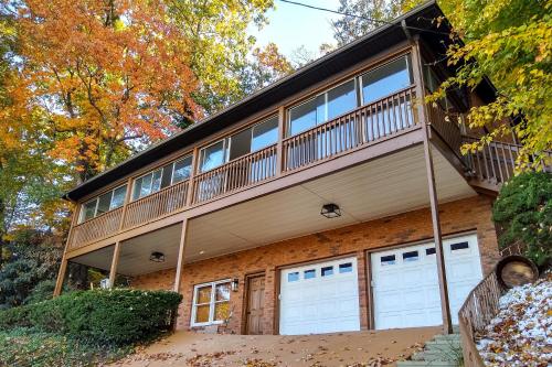 Lakeshore Living — hotel in Lake Junaluska