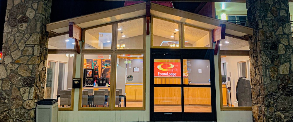 Econo Lodge Inn & Suites Winnemucca in Winnemucca, United States