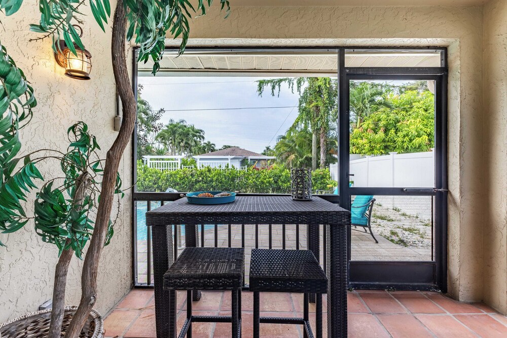 Private Pool Sunroom Beach Escape at Manatee - photo 32